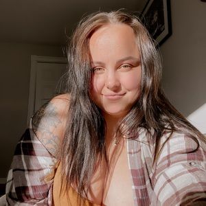 Meet your Posher, Chloe